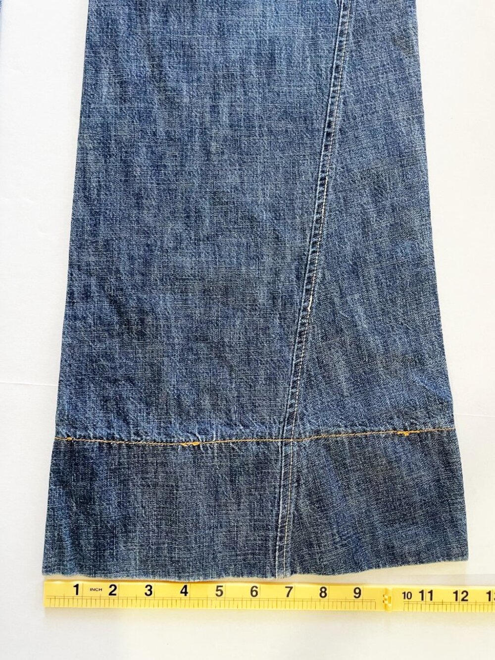 Vintage Cache Denim Jeans w/dramatic flare wide legs | Size 0 - Picture 5 of 6